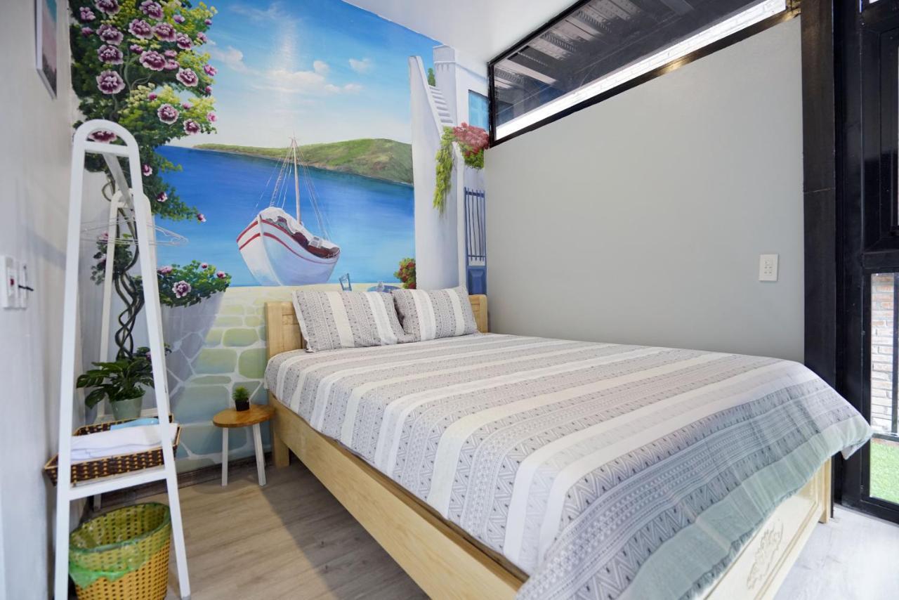 Private Room In Halong Center-Almor Homestay Ha Long Esterno foto