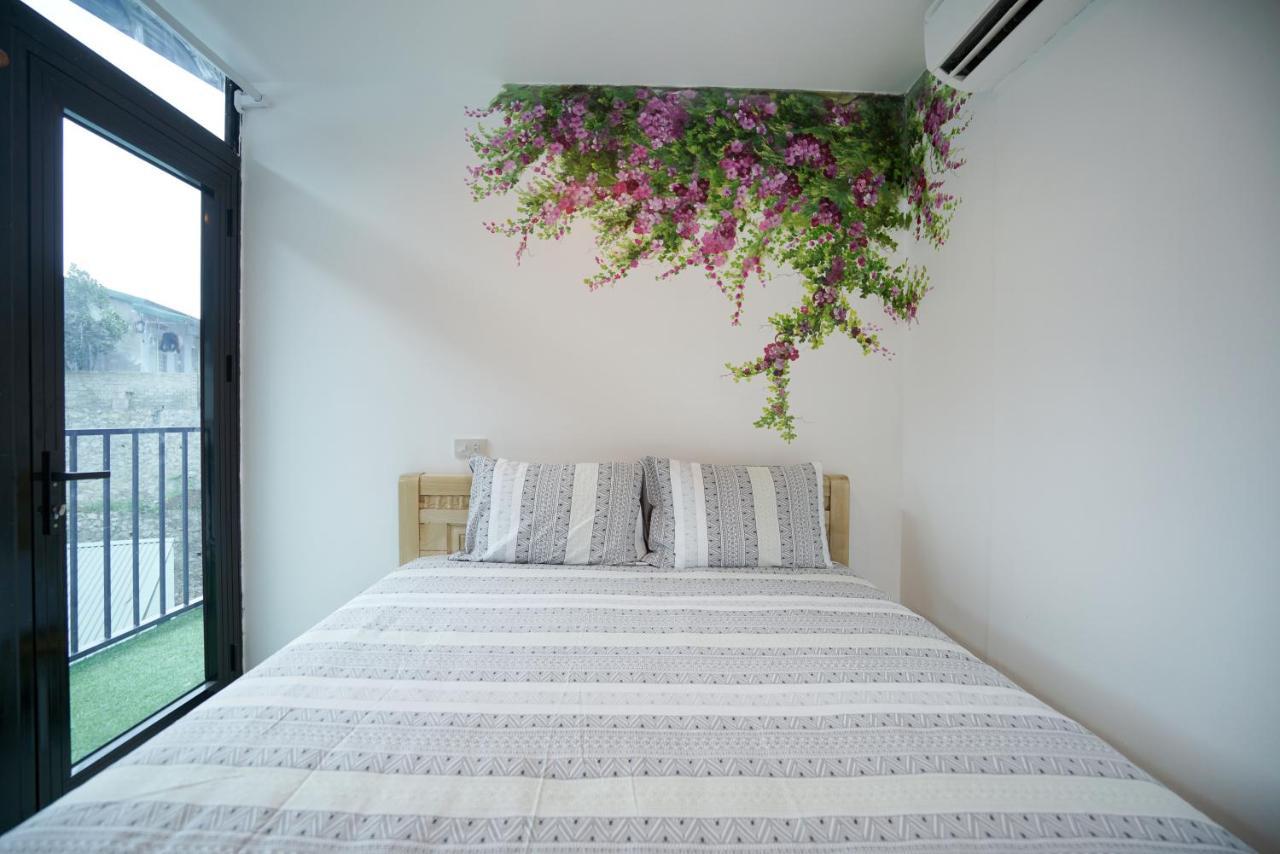 Private Room In Halong Center-Almor Homestay Ha Long Esterno foto