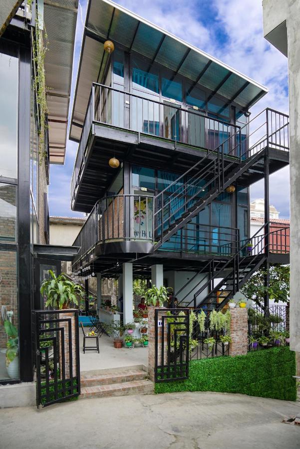 Private Room In Halong Center-Almor Homestay Ha Long Esterno foto