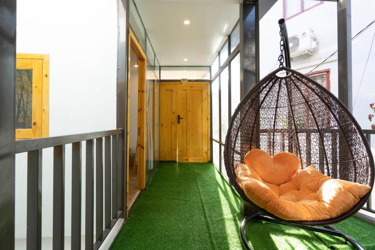 Private Room In Halong Center-Almor Homestay Ha Long Esterno foto